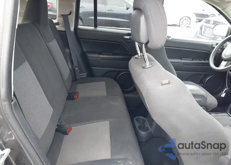 2016 Jeep Compass Sport из США, поврежденный, VIN 1C4NJCBAXGD600540